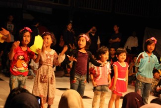 Save Street Child Surabaya - Ayorek Networks